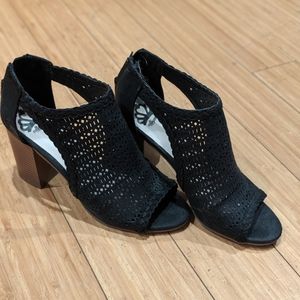Fergie black chunky heel